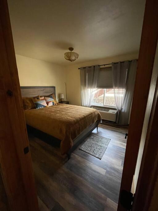 Parkway Yellowstone Guest House Apartment #3 Gardiner Esterno foto