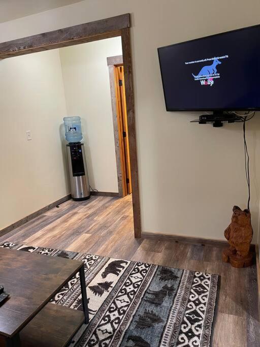 Parkway Yellowstone Guest House Apartment #3 Gardiner Esterno foto