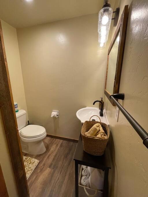 Parkway Yellowstone Guest House Apartment #3 Gardiner Esterno foto
