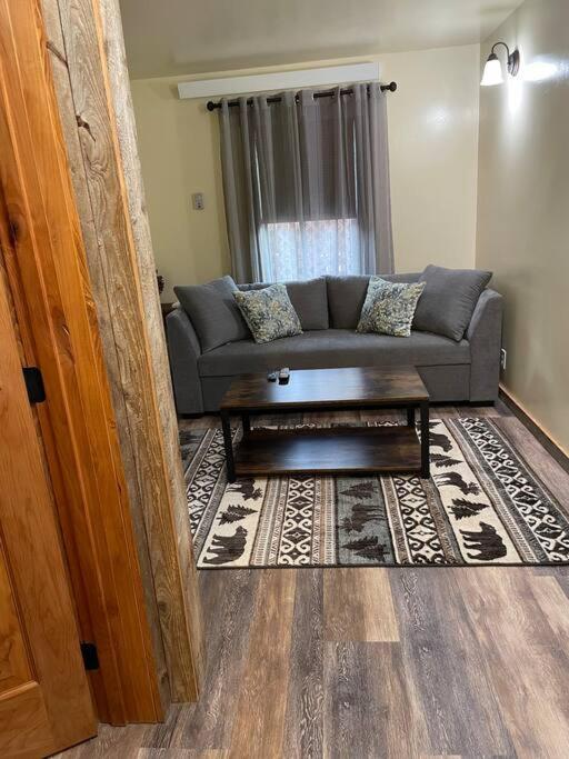 Parkway Yellowstone Guest House Apartment #3 Gardiner Esterno foto